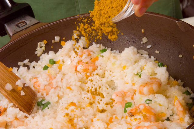 エビ入カレーチャーハンの作り方の手順8