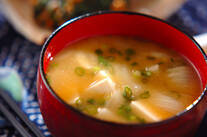 玉ネギのみそ汁