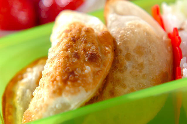 肉ジャガサモサ