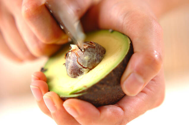 アボカドパフェの作り方の手順1