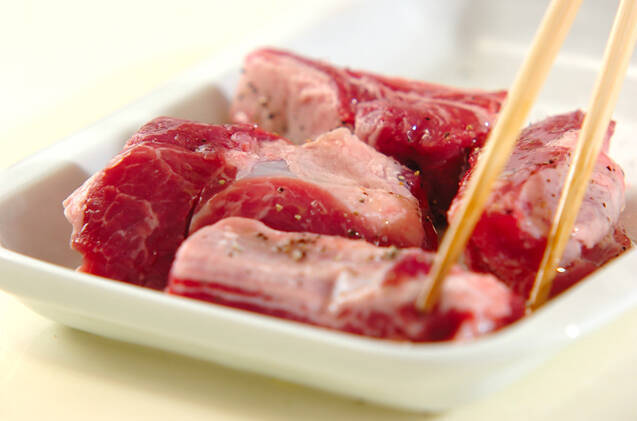 スペアリブのハーブ焼きの作り方の手順1