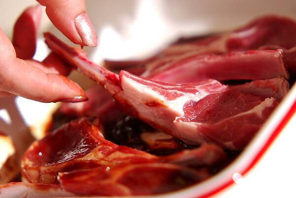 ラム唐辛子ソテーの作り方の手順1