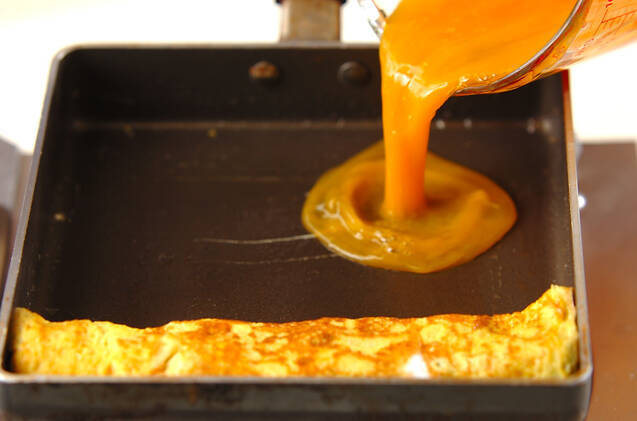 ワカメ入り卵焼きの作り方の手順6