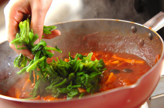 イカと野菜のトマト煮込みの作り方の手順8
