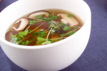 うずら卵のスープ