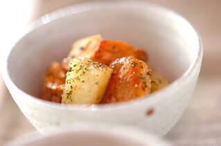 ジャガイモと鮭のサラダ