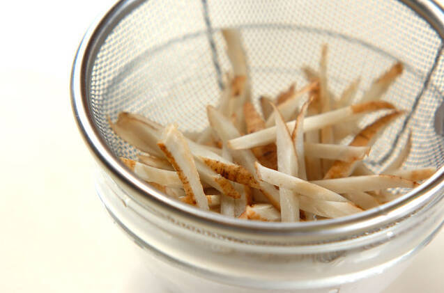 ゴボウのカラフルサラダの作り方の手順6