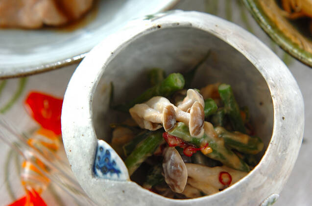 サヤインゲンのピーナッツダレ和え