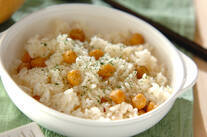 ヒヨコ豆入りクミン風味バターライス