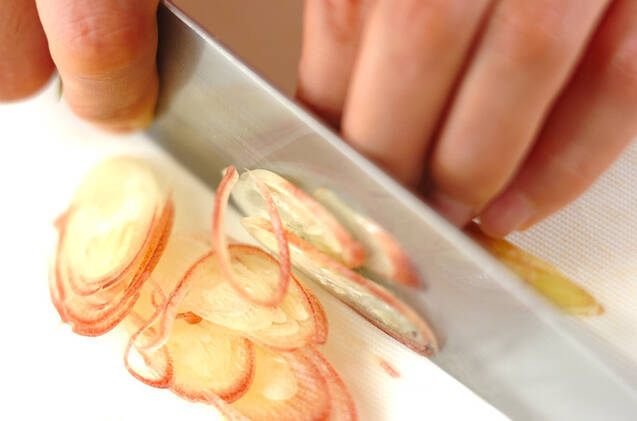 とろろとミョウガの冷やし汁の作り方の手順2