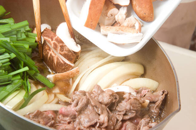 牛肉とニラのすき焼き煮の作り方の手順3