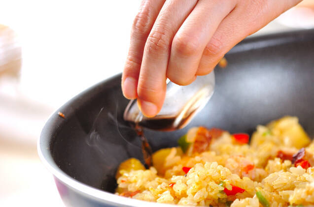 パイナップルチャーハンの作り方の手順6