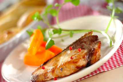 ブリのガーリックソテー