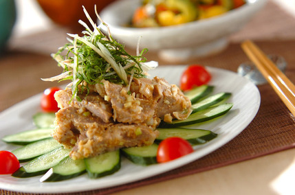 ゆで豚のゴマ酢和え