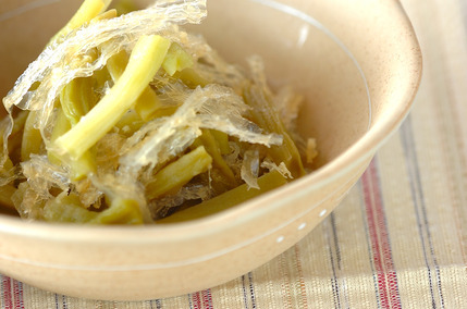 山クラゲの和え物