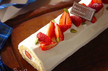 イチゴのビッシュ・ド・ノエル