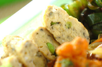 枝豆とユカリのだし巻き卵