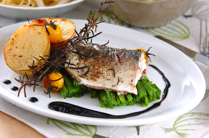 サバのハーブ焼き