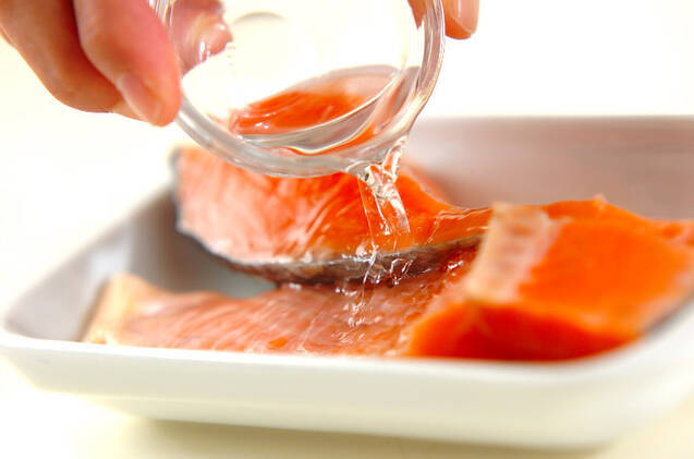 鮭の炊き込みご飯の作り方の手順2
