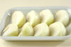 レンジで玉ネギのバターじょうゆ和えの作り方の手順1