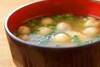 麩とワカメのみそ汁の作り方の手順