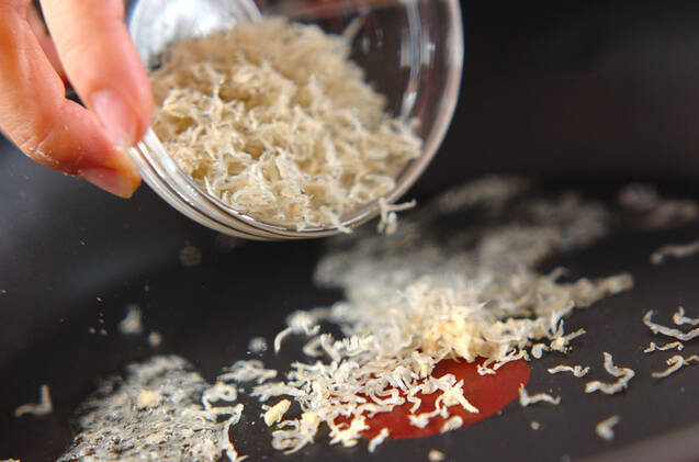 水菜とジャコのユズ炒めの作り方の手順2