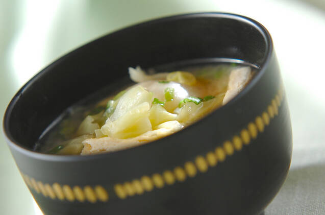 キャベツのみそ汁
