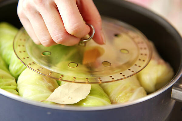 失敗しない！トマト味のロールキャベツの作り方の手順6