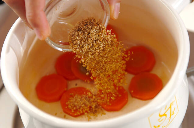 ニンジンのゴマ和えの作り方の手順3