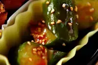 キュウリのコチュジャンソース和え