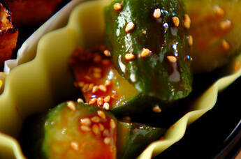 キュウリのコチュジャンソース和え