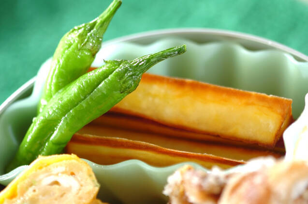 サツマイモとシシトウの素揚げ