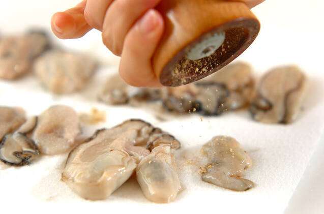 カキのチーズフリットの作り方の手順1