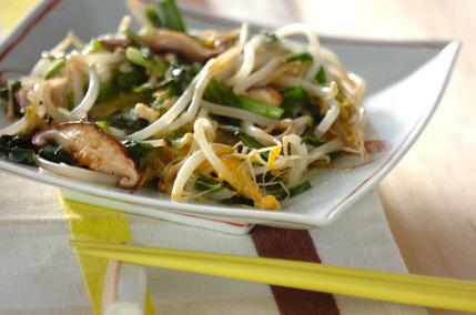 モヤシとニラの卵炒め