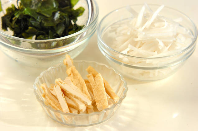 たっぷり大根のみそ汁の作り方の手順1