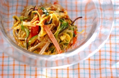 まるでお惣菜屋さんの味 春雨の中華サラダ 副菜 レシピ 作り方 E レシピ 料理のプロが作る簡単レシピ
