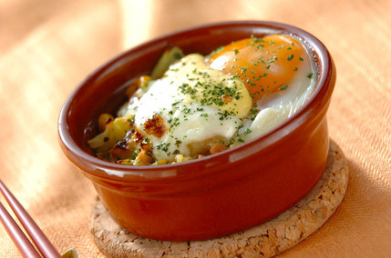 サワークリームの卵ココット