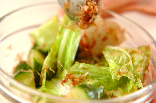 キュウリと白菜のおかか和えの作り方の手順2