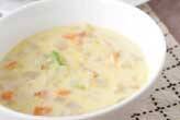 野菜の白いスープ