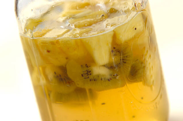 キウイ＆パイナップルビネガーの作り方の手順3