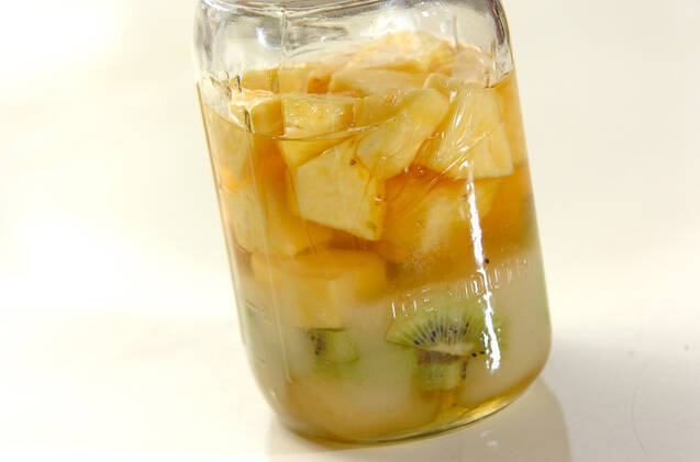 キウイ＆パイナップルビネガーの作り方の手順3