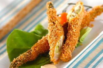 アスパラの肉巻きフライ