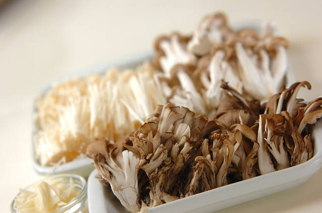キノコの和風おろしパスタの作り方の手順1