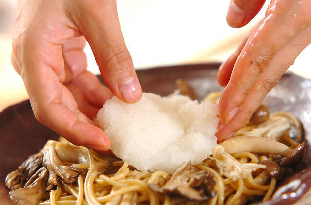 キノコの和風おろしパスタの作り方の手順8