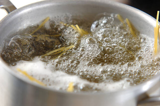 キノコの和風おろしパスタの作り方の手順5