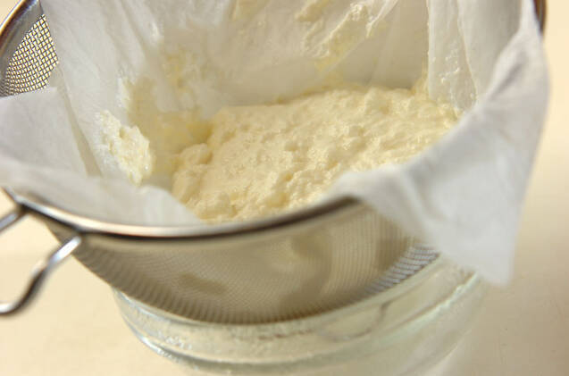 手作りリコッタチーズのタルティーヌの作り方の手順2