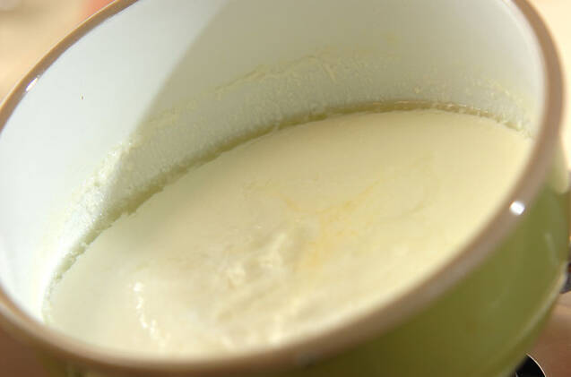 手作りリコッタチーズのタルティーヌの作り方の手順1