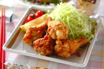 手羽元のニンニク風味揚げ