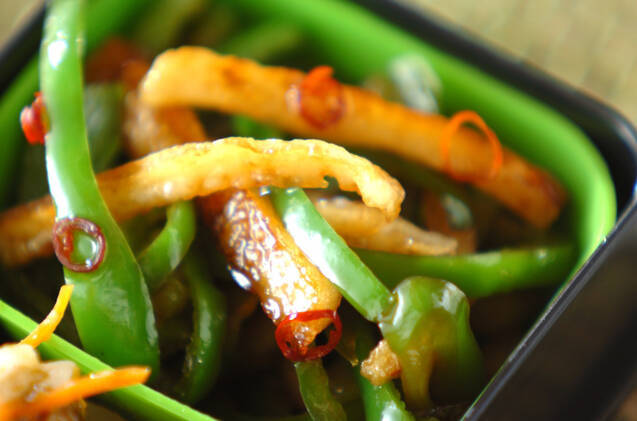 ピーマンとちくわのきんぴら