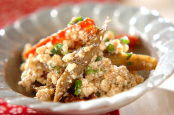 ゴボウのタラコ白和え